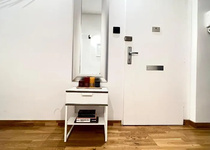 Spacious With Terrace * Wien