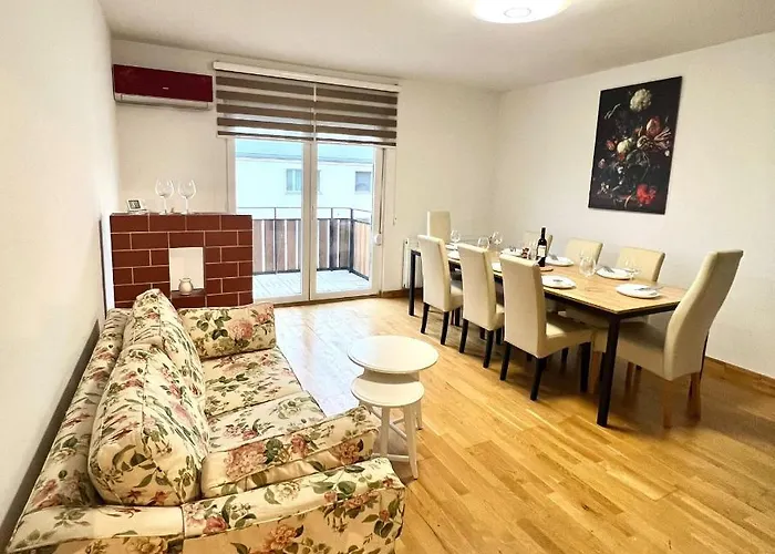 Spacious With Terrace * Wien